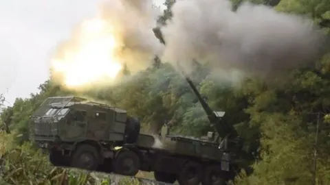 Сили оборони за добу знешкодили 1560 окупантів, 3 танки та 2 засоби ППО