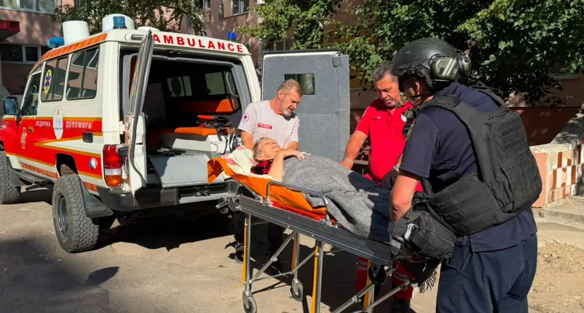 У Святогірській громаді рятувальники вивезли двох жінок із прифронтового села