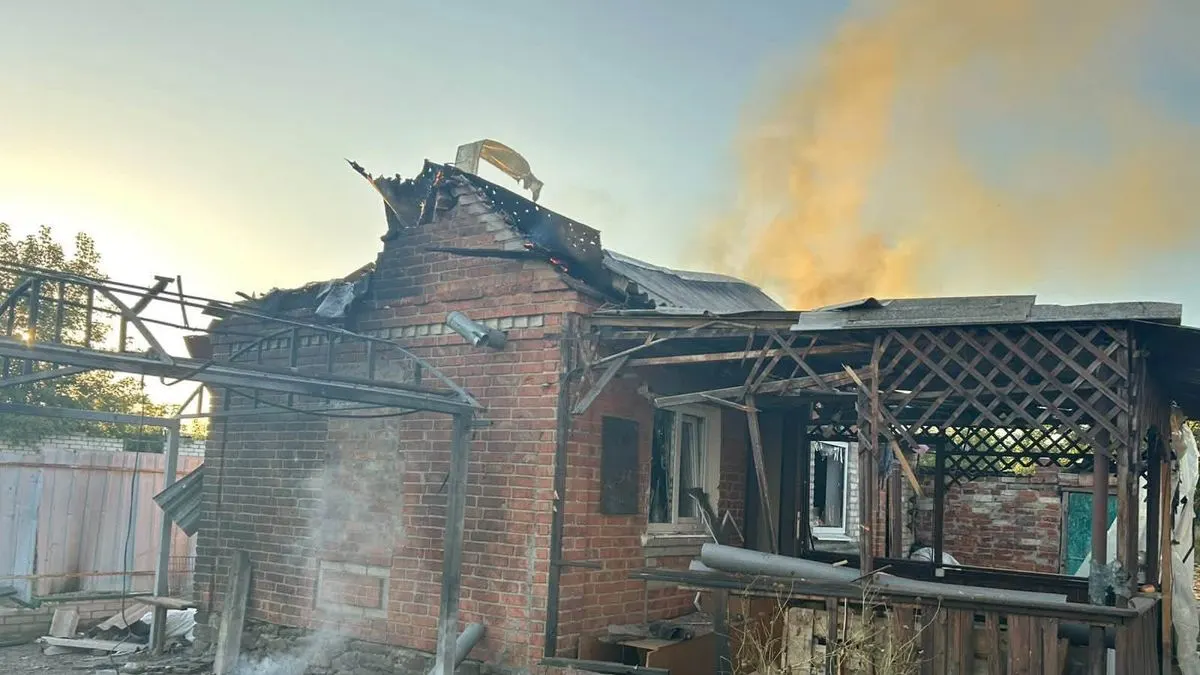 Обстріли Слов'янської громади: двоє поранених, пошкоджені будинки й критична інфраструктура