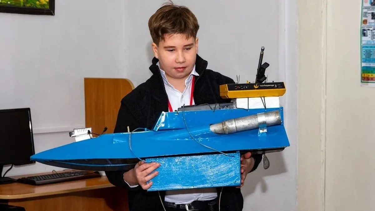 Запис до гуртків лише за російськими документами: окупанти посилюють тиск на батьків у "лнр"