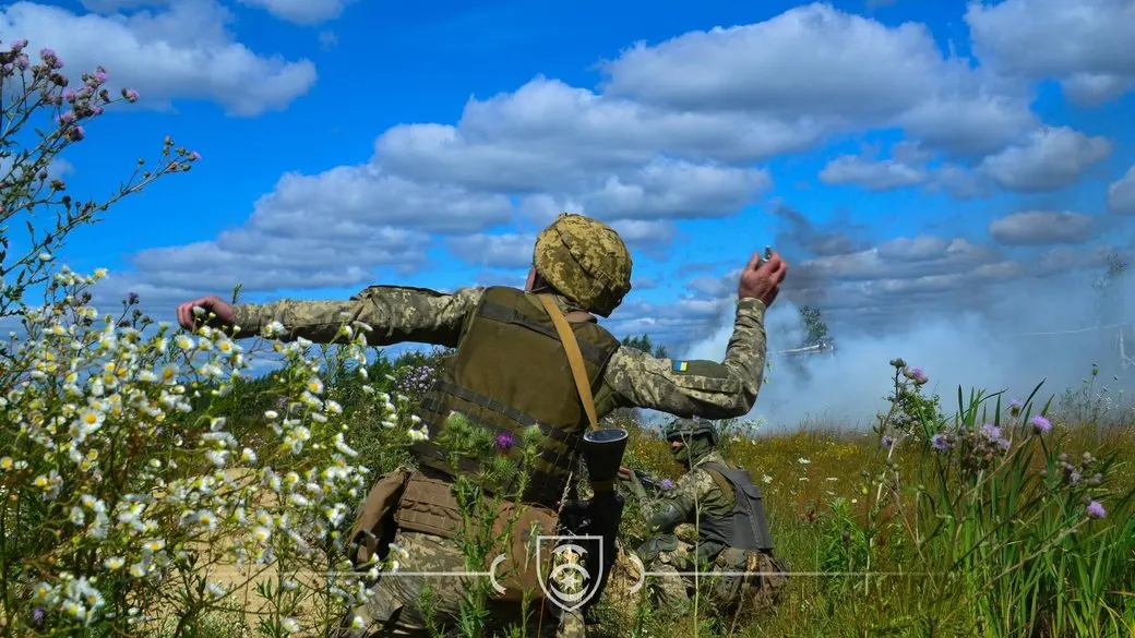Майже 70 боїв за добу: що відбувається на фронтах Донеччини та Луганщини