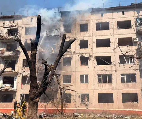 Після обстрілів Донеччини: 35 об'єктів пошкоджено, серед них 16 будинків