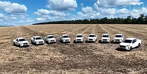 Луганщина передала 10 автівок 117-й бригаді ТРО
