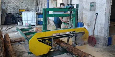 Костянтинівські комунальники, які виїхали з міста, будують фортифікації для ЗСУ