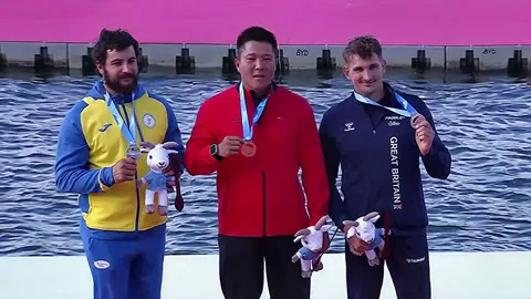 Луганськ вітає: спортсмен з Донеччини взяв срібло чемпіонату світу з параканое