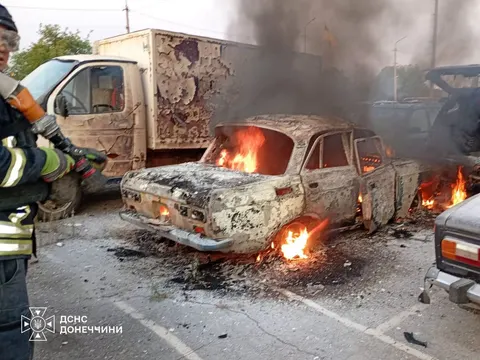 У Краматорську дрон влучив у легковик: що відомо