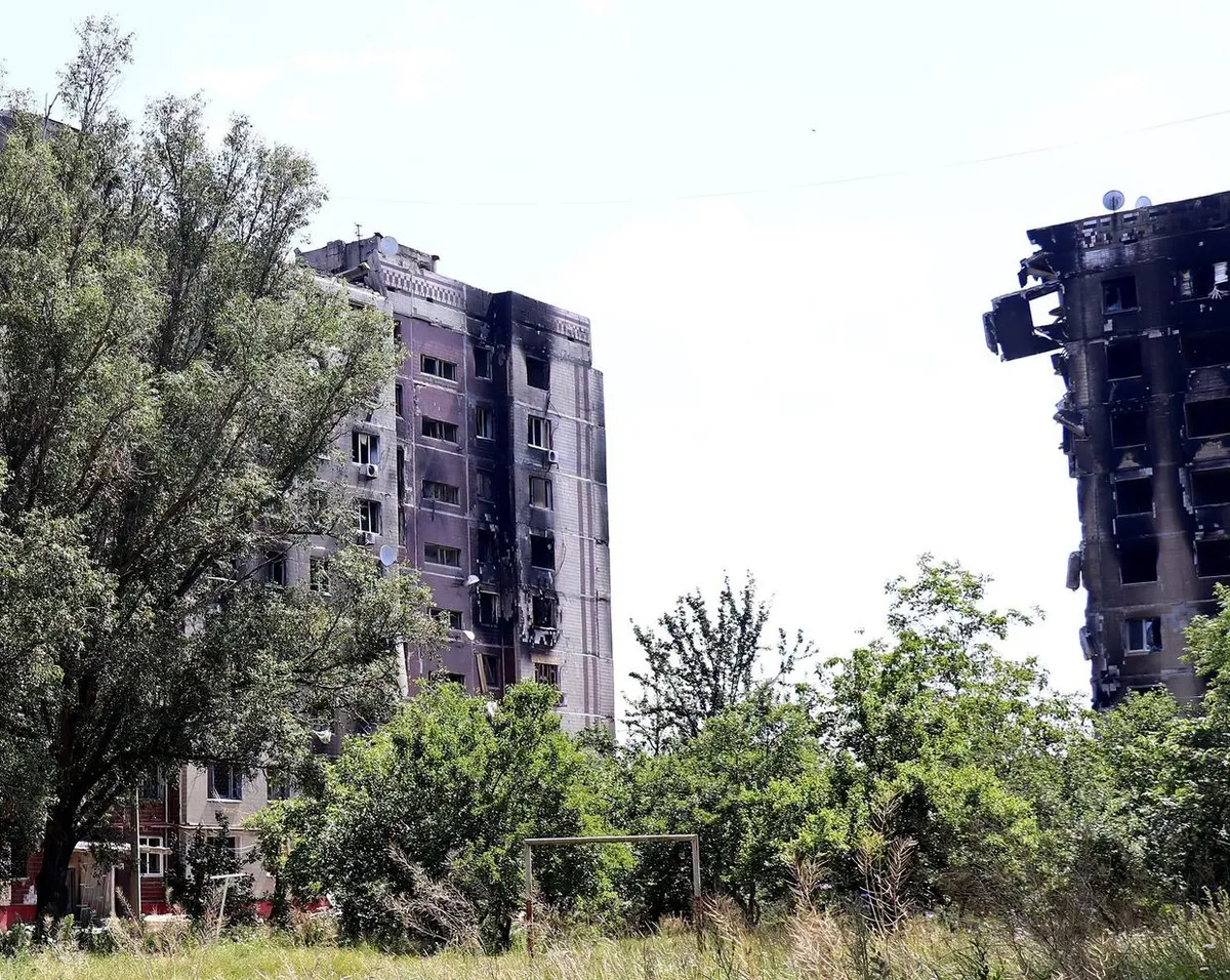 У Дружківці посилюються обстріли: поліція розшукує людей під вогнем