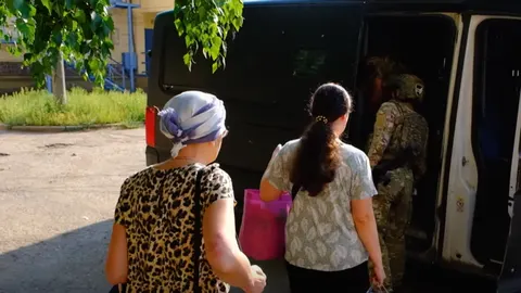 Ще 136 дітей вивезли з Донеччини: куди їдуть родини