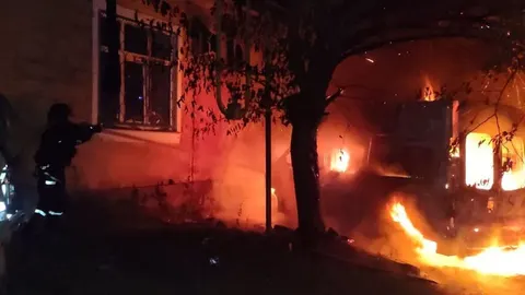 За добу в Краматорському районі рятувальники загасили 13 пожеж, 7 — через обстрі