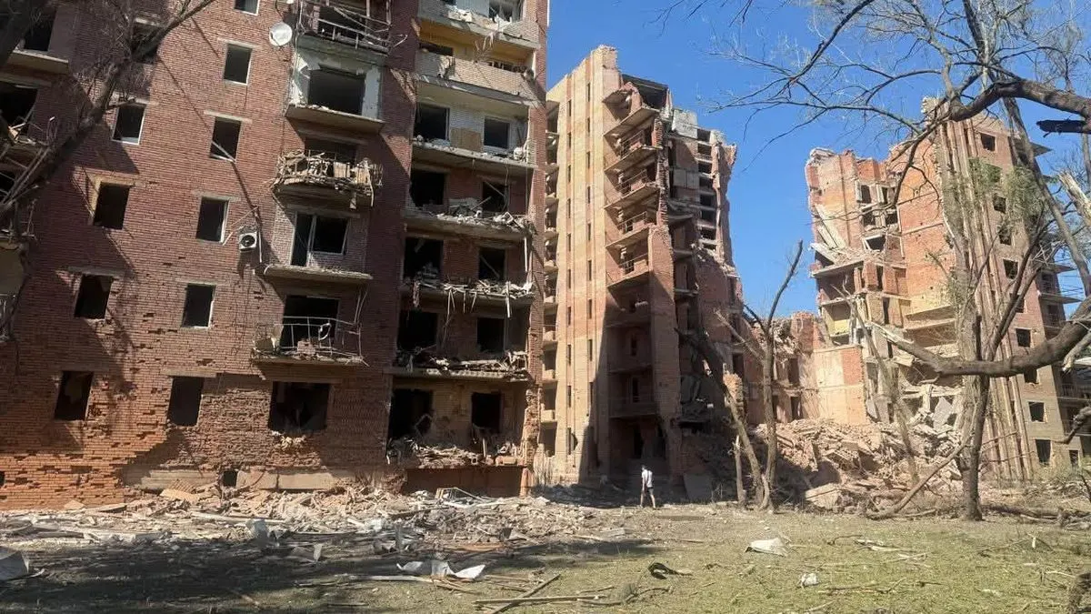 Удар по Слов'янську: поранена жінка, пошкоджені будинки
