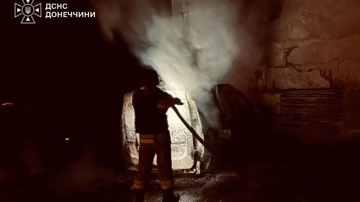 У Слов'янську загорівся легковий автомобіль