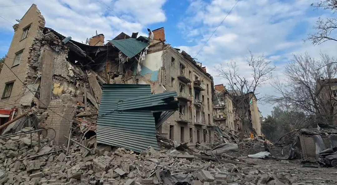 Масовані обстріли Донеччини: пошкоджено 91 цивільний об'єкт за добу