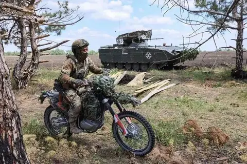 Ворог стягує резерви до Добропілля та тисне на Матяшеве