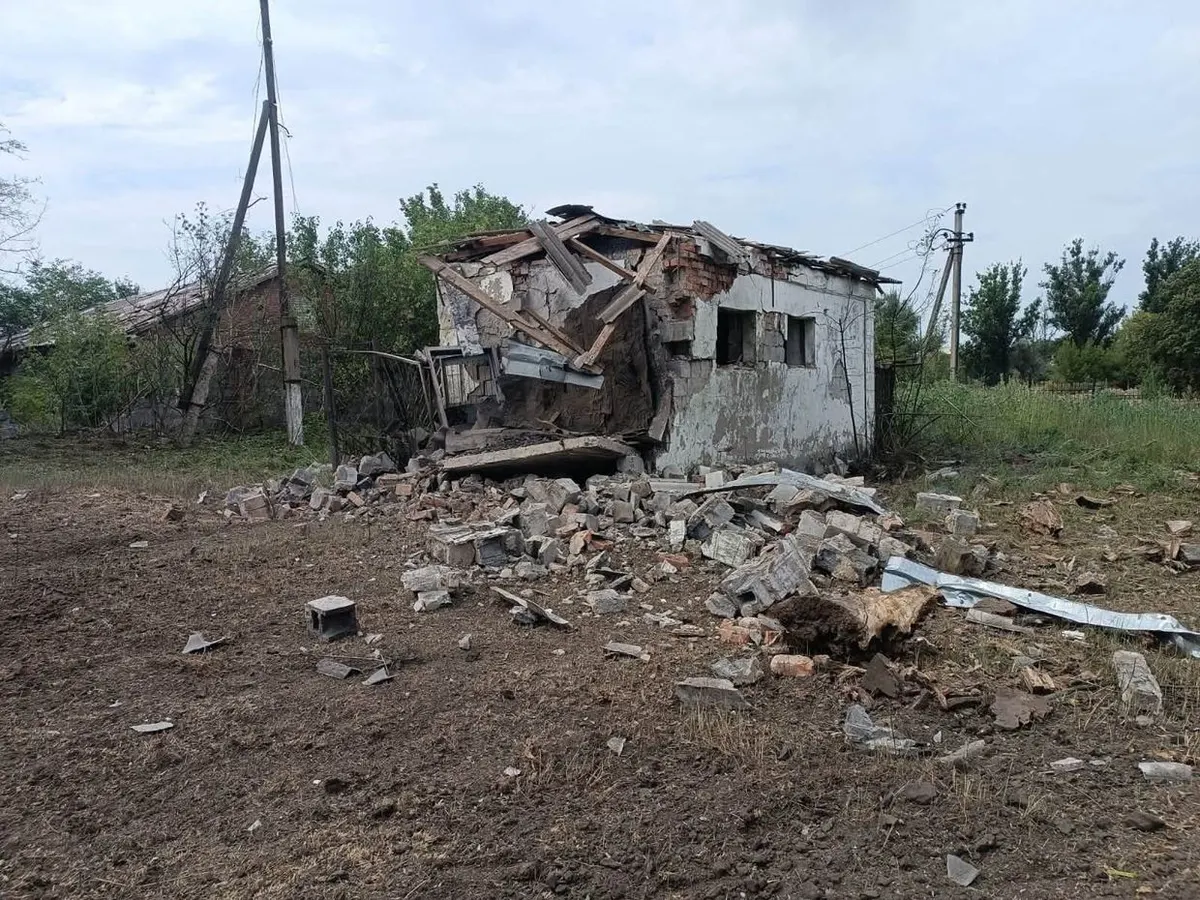 Удар по Слов'янську: поранені цивільні, пошкоджені лікарня, тролейбус і будинки