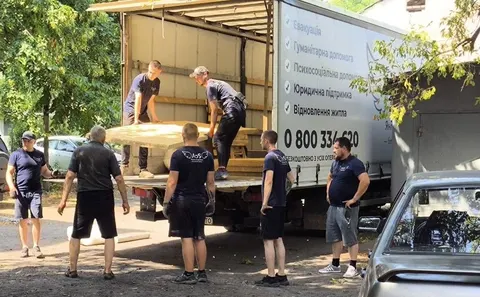 Жителі Слов'янської громади та ВПО можуть отримати грошову й гуманітарну допомог