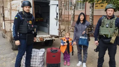 З Краматорського району вивезли дитину та вісьмох дорослих