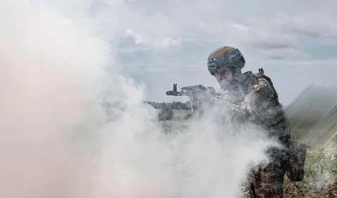 Російські війська обстрілювали Луганщину: де зафіксовано удари