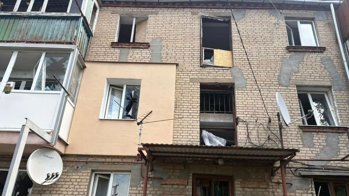 Обстріли Донеччини: за добу 37 атак, шестеро поранених цивільних