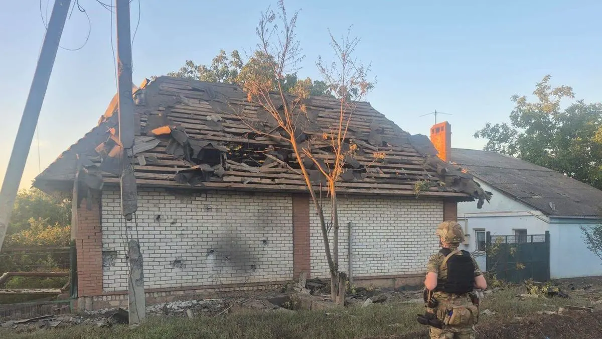 Донеччина: доба обстрілів, загиблий і майже півтори тисячі евакуйованих