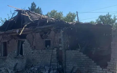Масовані атаки на Донеччині: пошкоджено 54 цивільні об'єкти