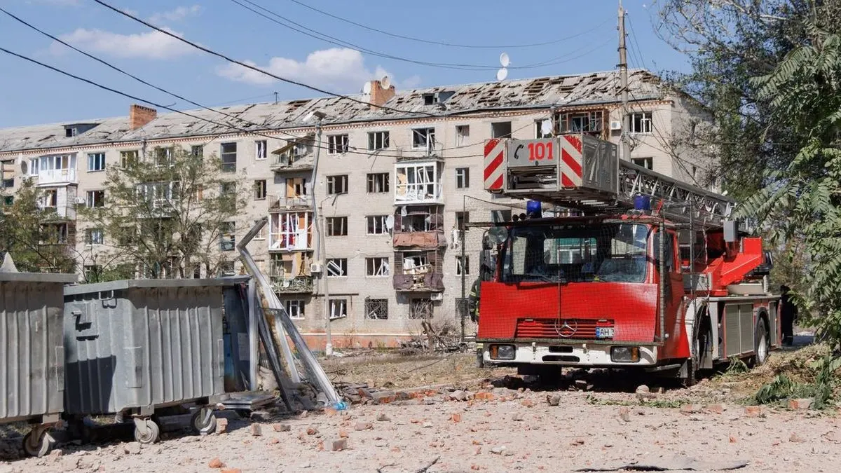 У Краматорську рятувальники витягли двох людей з-під завалів