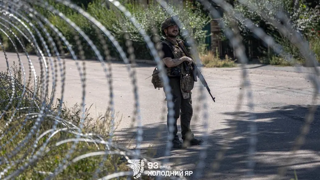 Бої біля Миколаївки: росіяни тиснуть на Добропілля, але без успіху