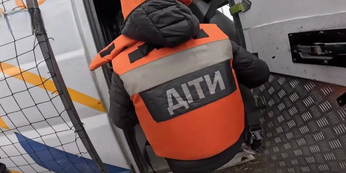 Понад 500 дітей вивозять із Краматорської громади: що відомо