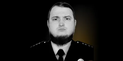 На щиті повернувся 27-річний капітан поліції Ігор Діков з Донеччини