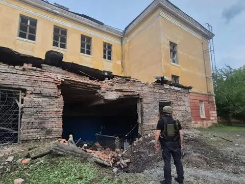 Обстріли Донеччини та Луганщини: троє загиблих, шестеро поранених