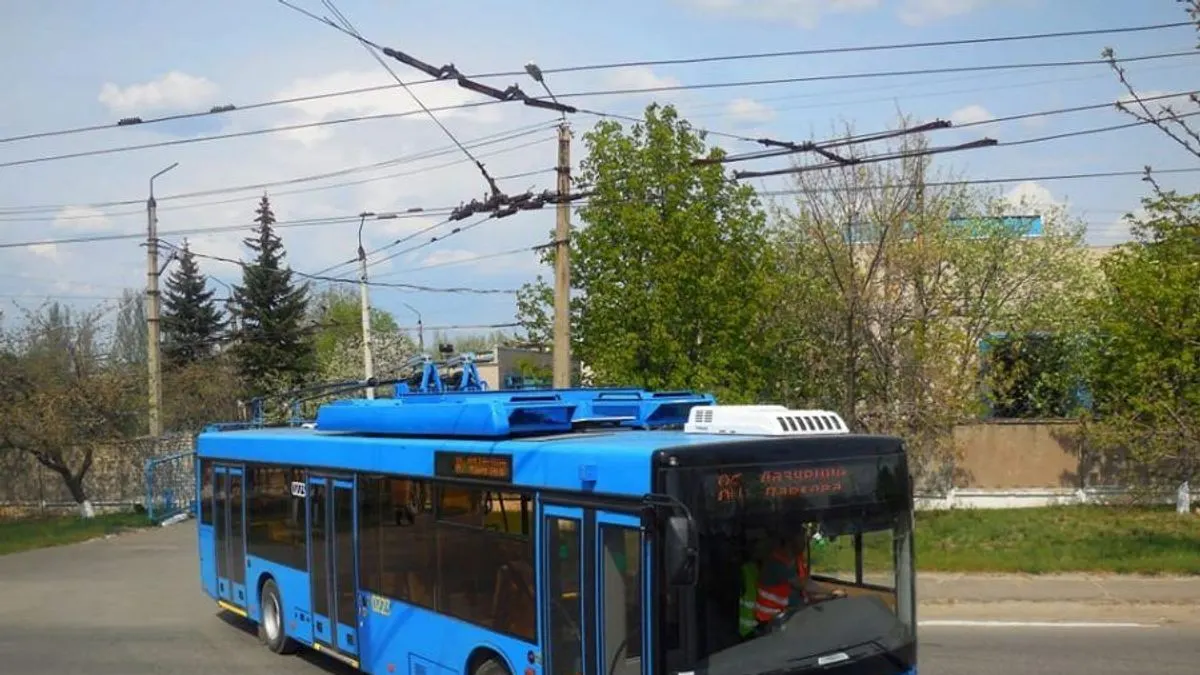 У Краматорську перекрили два мости: як змінився рух транспорту